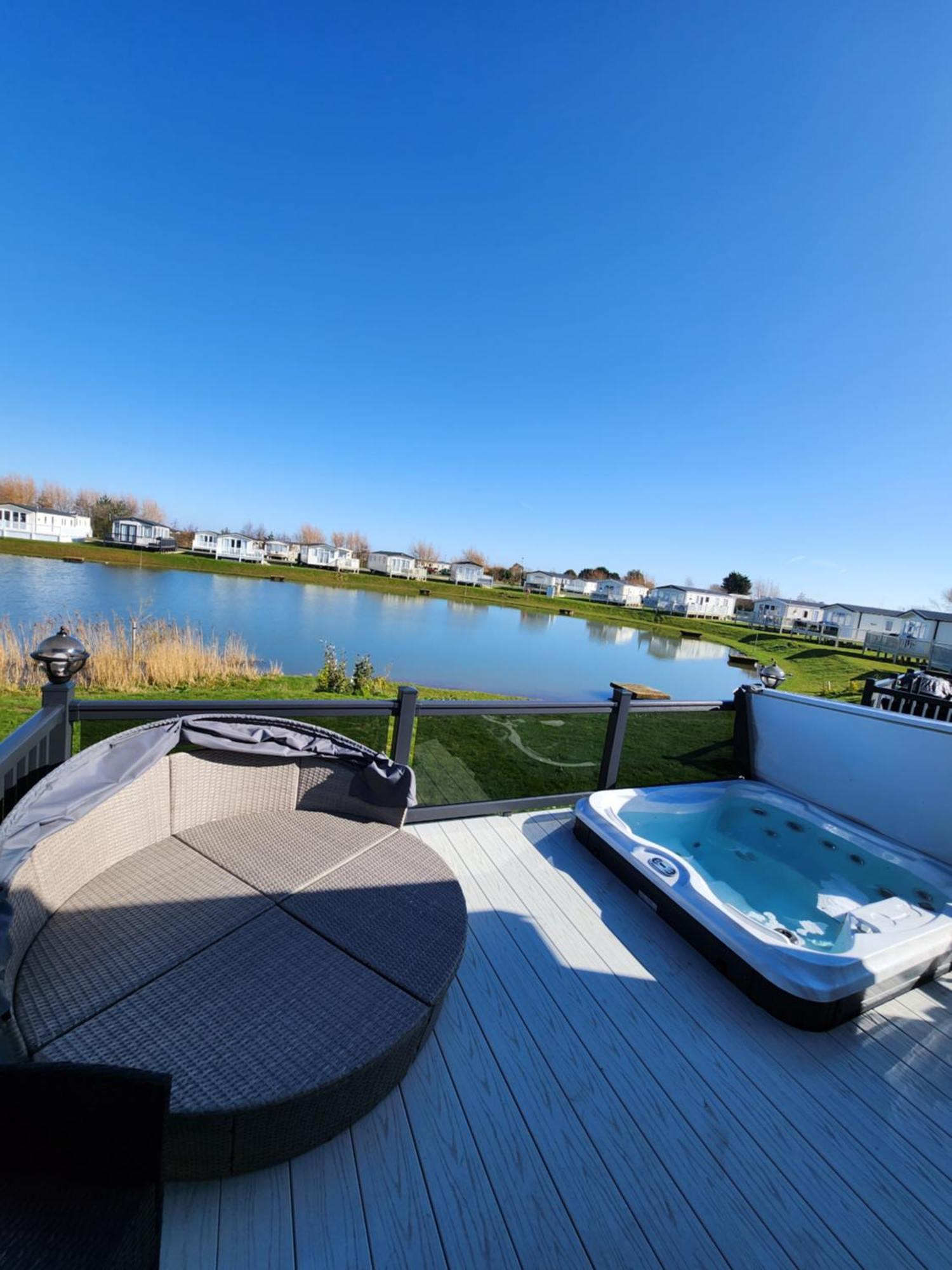 Pinewood Retreat 37 Fishing Lake With Hot Tub The Grange Mablethorpe Hotel ภายนอก รูปภาพ